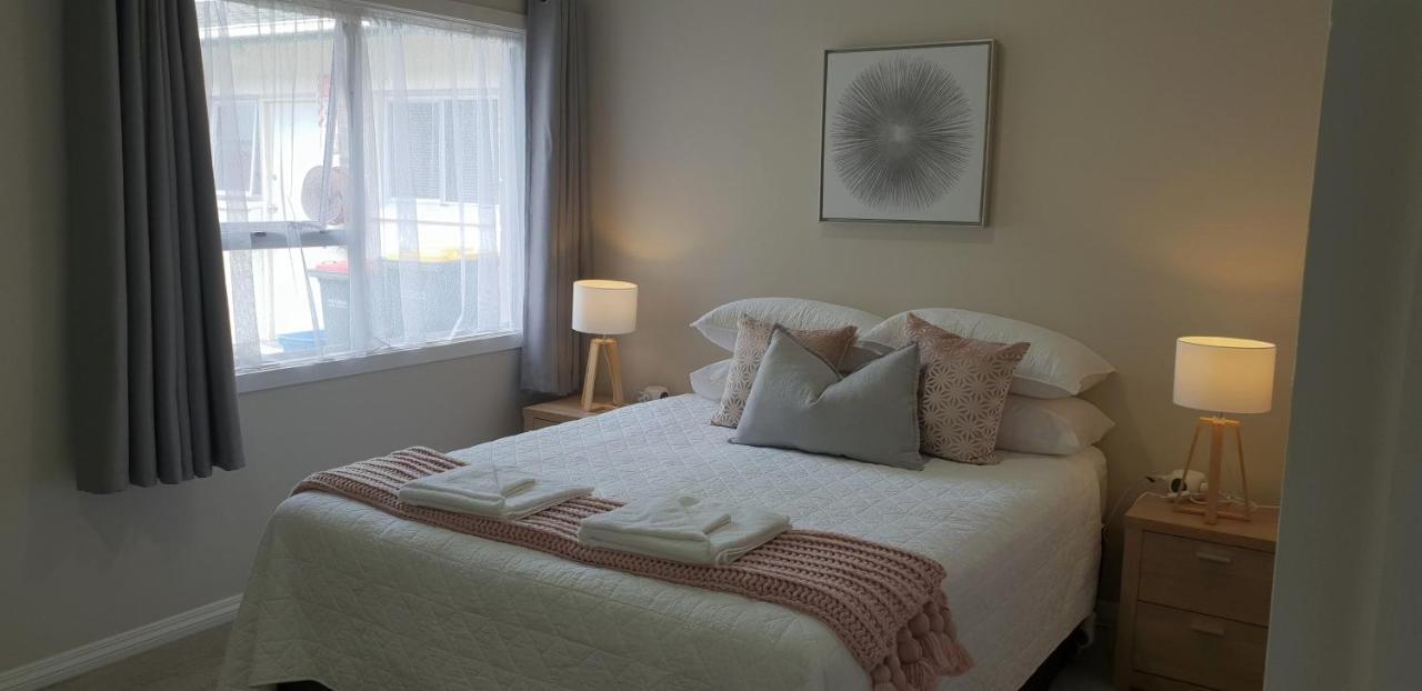 Rose Apartments Unit 6 Central Rotorua-Accommodation & Spa ภายนอก รูปภาพ